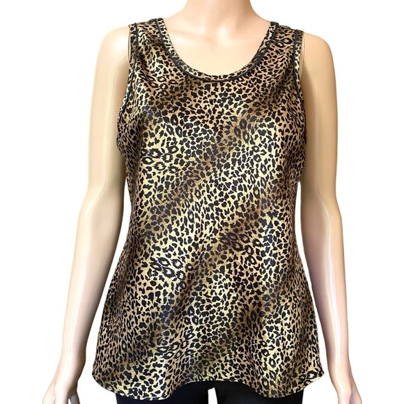 Etonne Tops - Etonné Leopard/Cheetah Print Satin Tank Top Size Medium